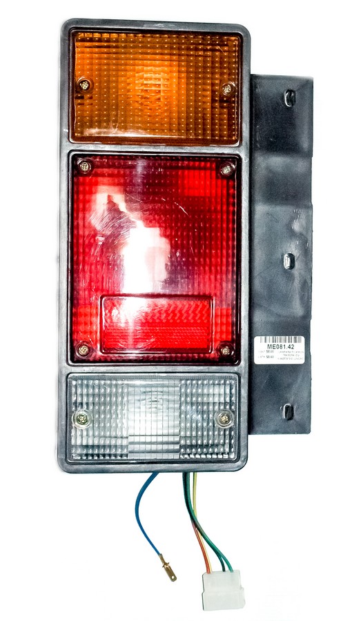 LAMPARA PARA CAMION TRASERA IZQ. 8-94257420-2 (UNIDAD)