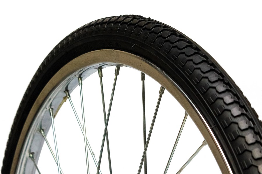 LLANTA EASTMAN 24 X 1.75 / D-006 (DESC)