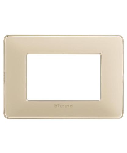 PLACA 3 MODULOS MARFIL MATIX BTICINO AM4803CAV